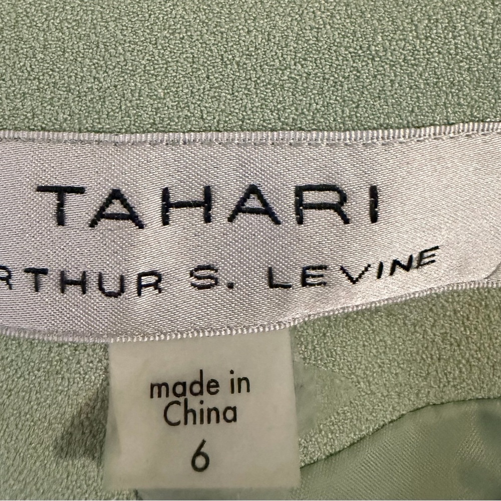 Tahari ASL Pistachio Green Skirt Set - Ruffle Jacket & Pencil Skirt - Picture 11 of 11